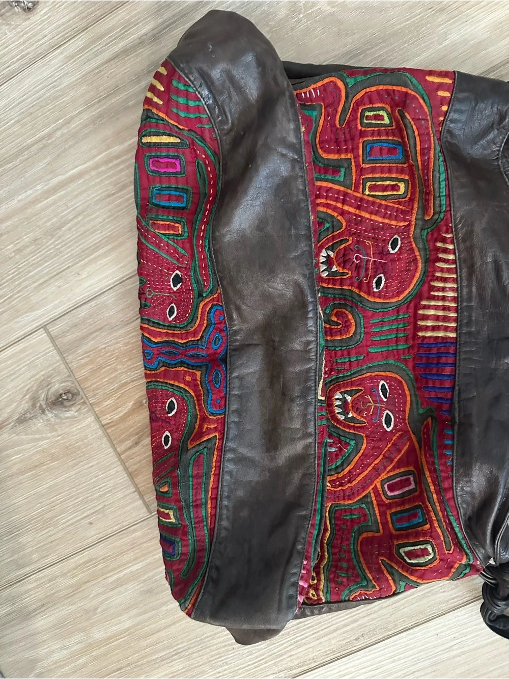 Guna Artisans Mola Textile Design Hobo Purse